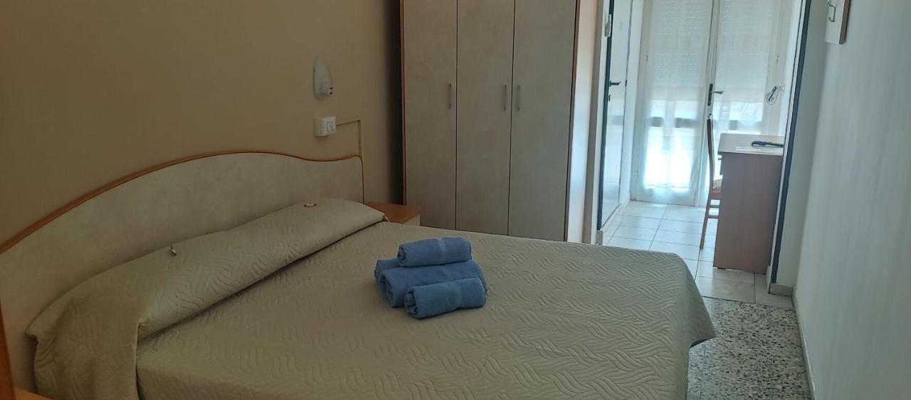 Hotel Adriatico Bellaria-Igea Marina Exterior photo